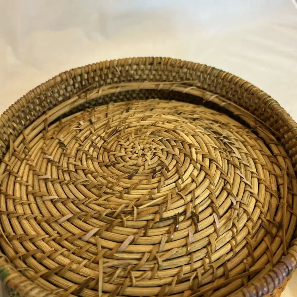 Unbranded vtg rattan